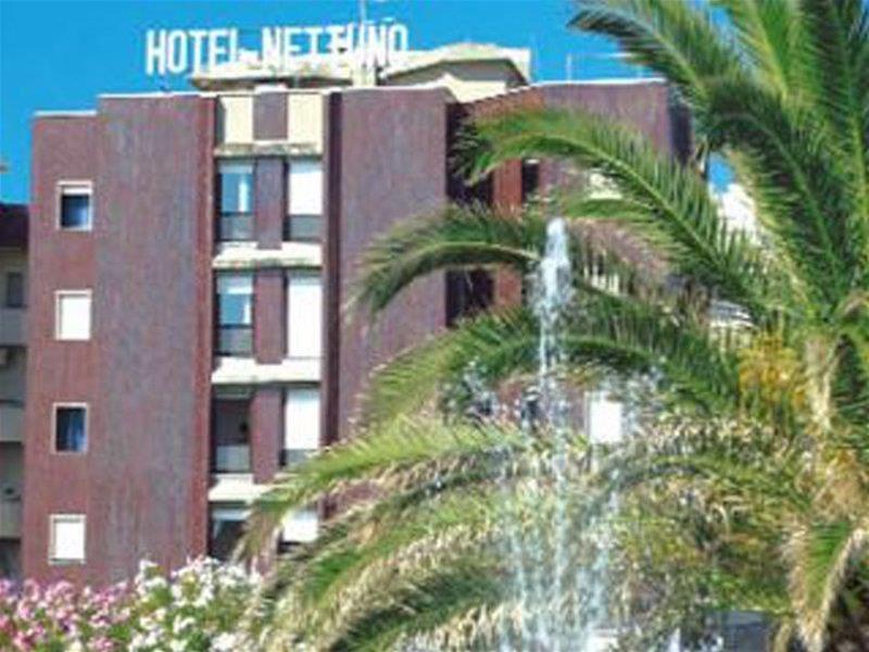 Hotel Nettuno Soverato Marina Esterno foto