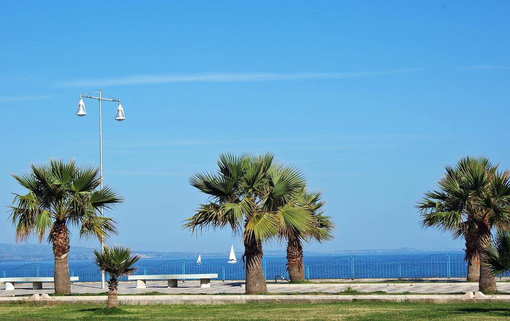 Hotel Nettuno Soverato Marina Esterno foto