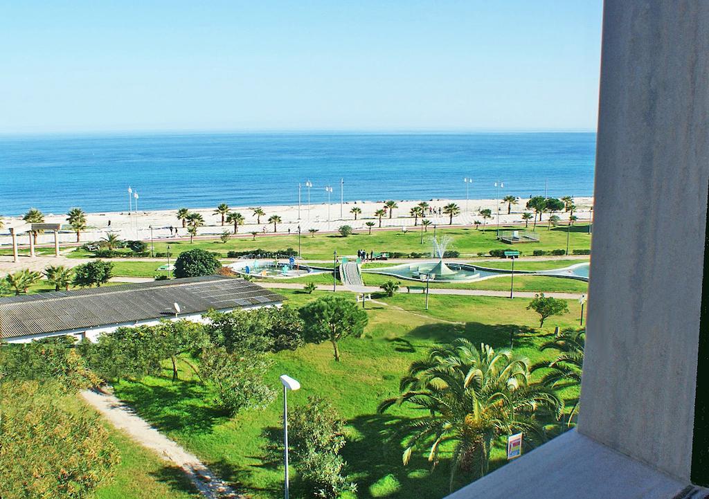 Hotel Nettuno Soverato Marina Esterno foto