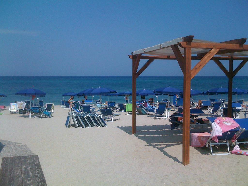 Hotel Nettuno Soverato Marina Esterno foto