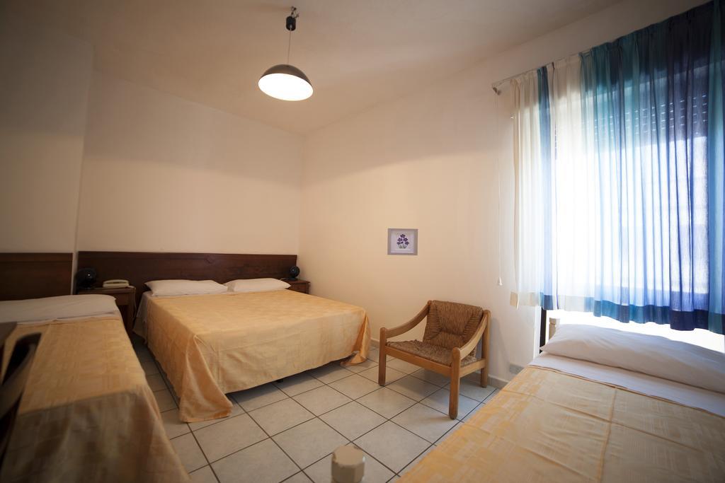 Hotel Nettuno Soverato Marina Esterno foto